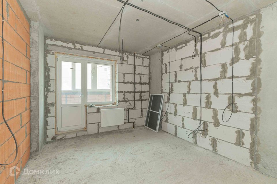 Продаётся 1-комнатная квартира, 42 м²