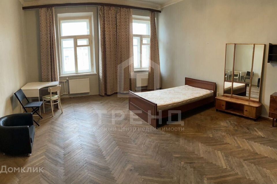 Продаётся 4-комнатная квартира, 112.8 м²