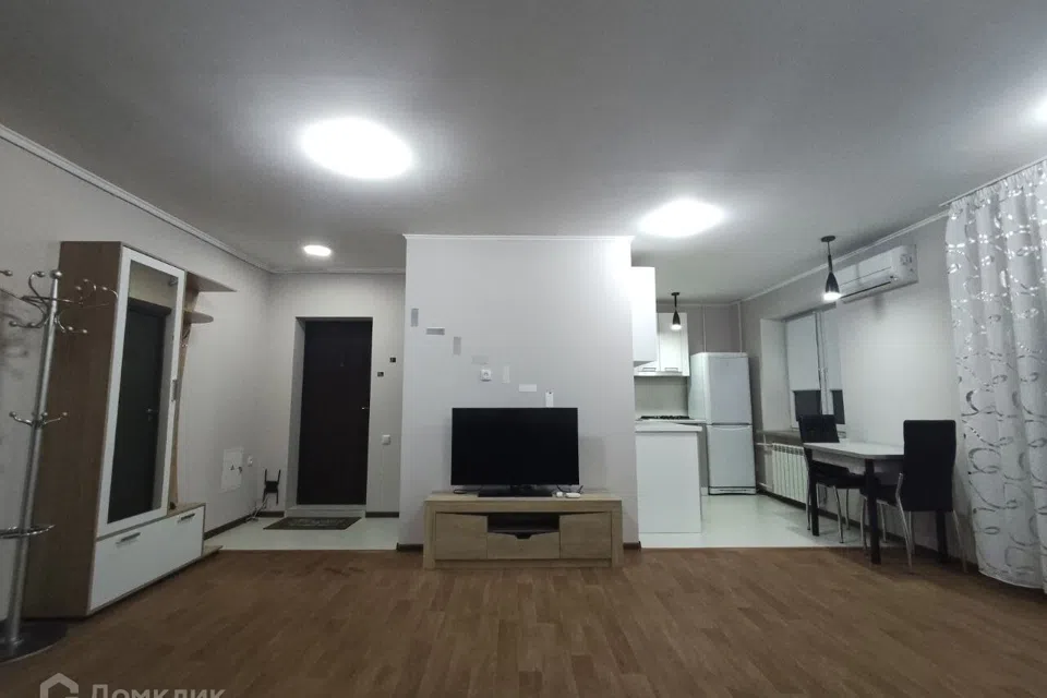 Сдаётся 2-комнатная квартира, 54 м²