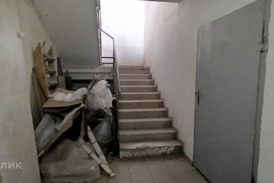 Сдаётся производственное помещение, 120 м²