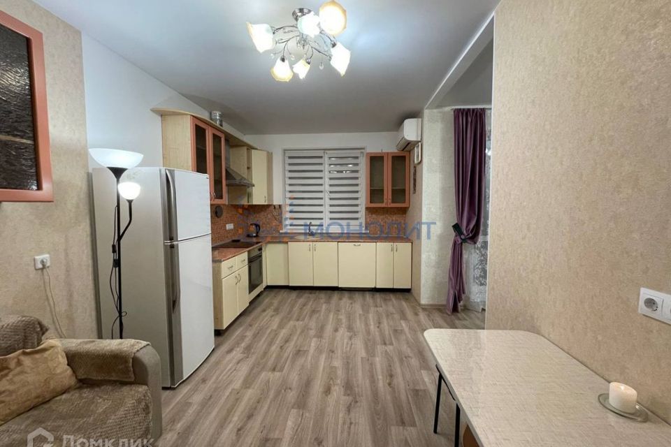 Продаётся 1-комнатная квартира, 40.2 м²