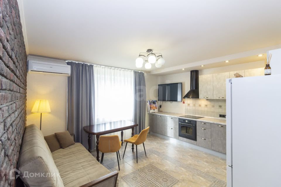 Продаётся 2-комнатная квартира, 52 м²