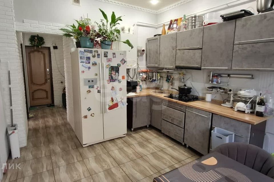 Продаётся 2-комнатная квартира, 43 м²