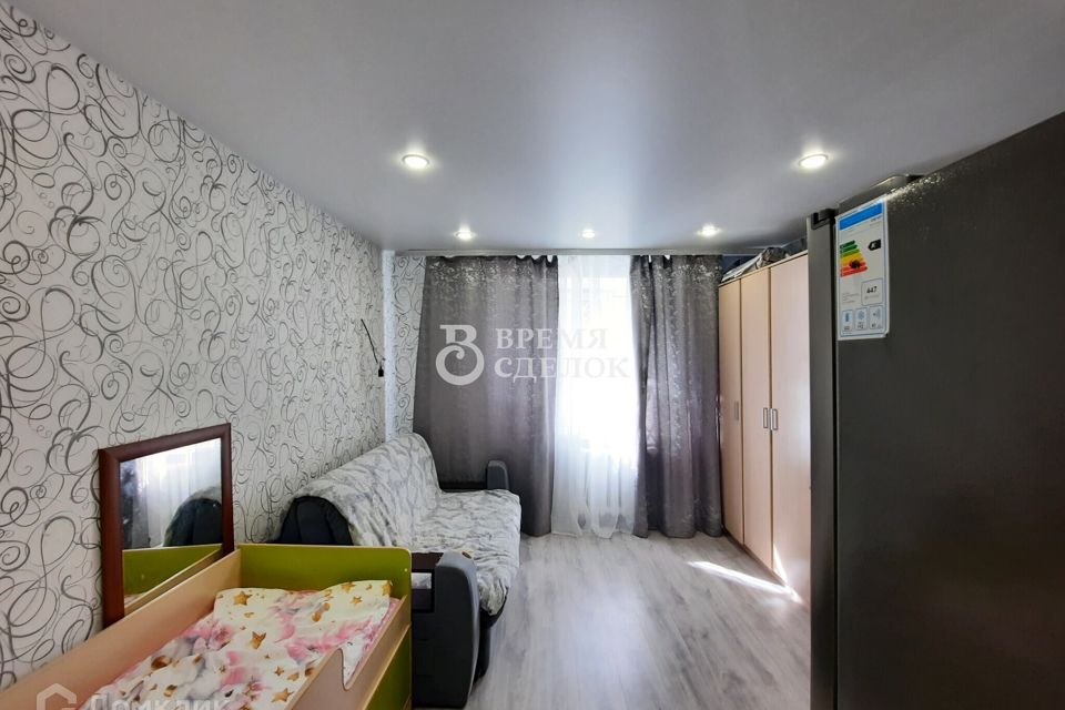 Продаётся комната в 1-комн. квартире, 40 м²