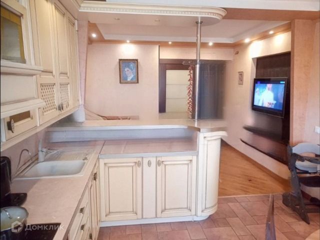 Продаётся 3-комнатная квартира, 96.5 м²