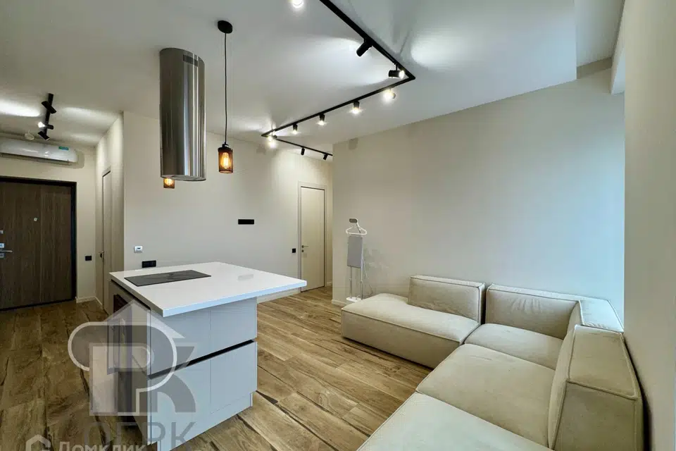 Продаётся 2-комнатная квартира, 66 м²