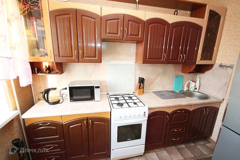 Продаётся 2-комнатная квартира, 56.6 м²