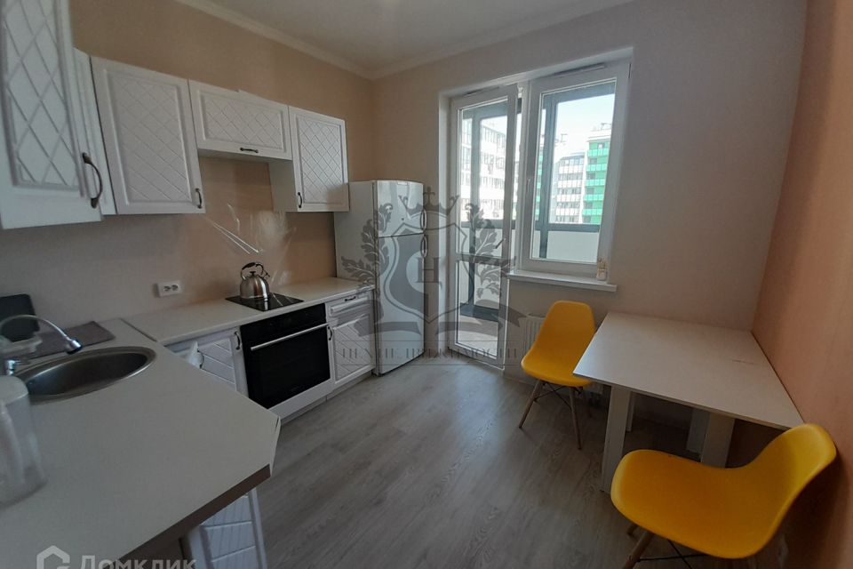 Сдаётся 1-комнатная квартира, 38 м²
