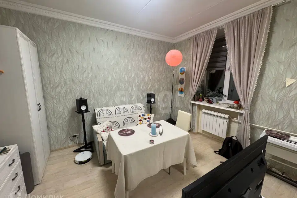 Продаётся 2-комнатная квартира, 49.7 м²
