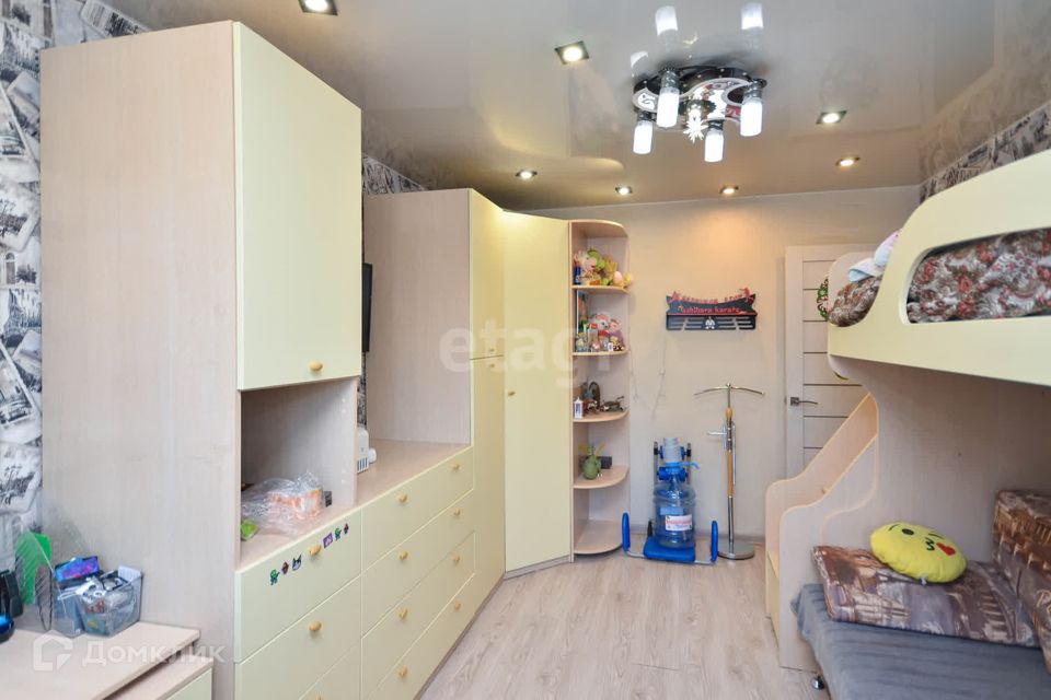 Продаётся 2-комнатная квартира, 43.8 м²