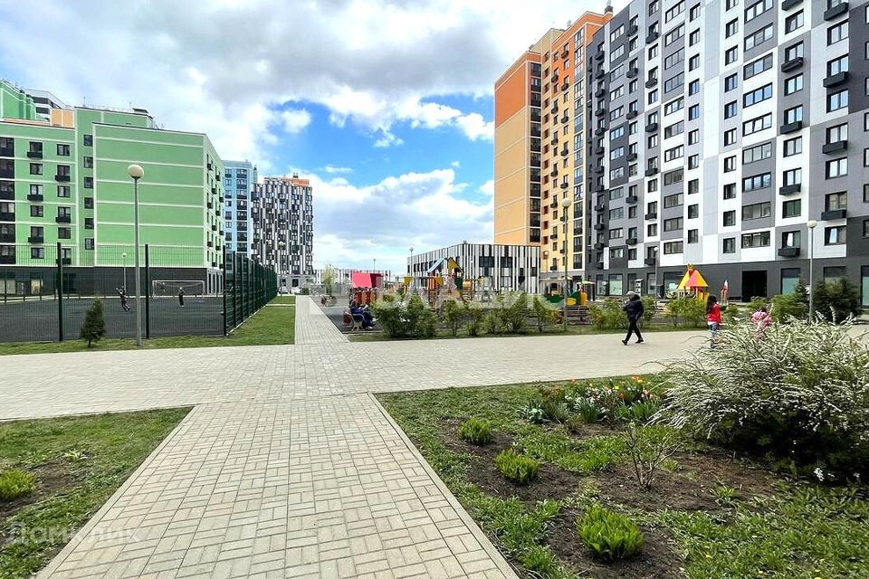 Продаётся 1-комнатная квартира, 38 м²