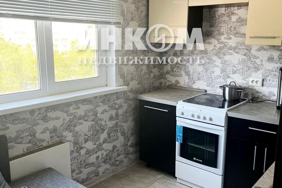 Сдаётся 1-комнатная квартира, 38 м²