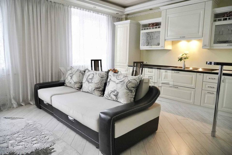Продаётся 3-комнатная квартира, 82.3 м²