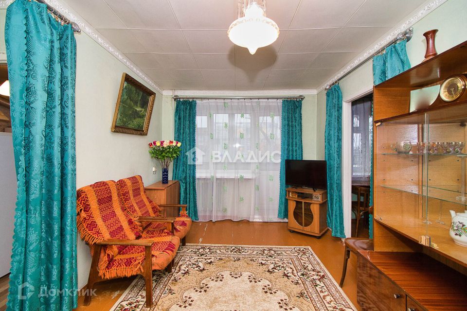 Продаётся 2-комнатная квартира, 41.9 м²