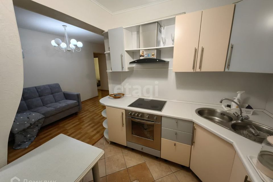Продаётся 3-комнатная квартира, 55.7 м²