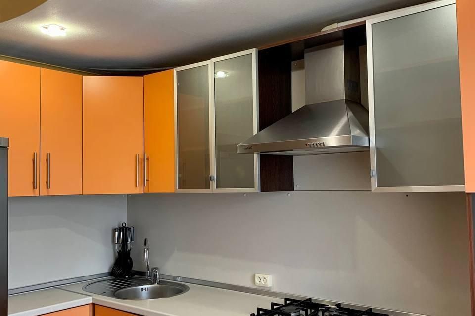 Сдаётся 1-комнатная квартира, 42 м²