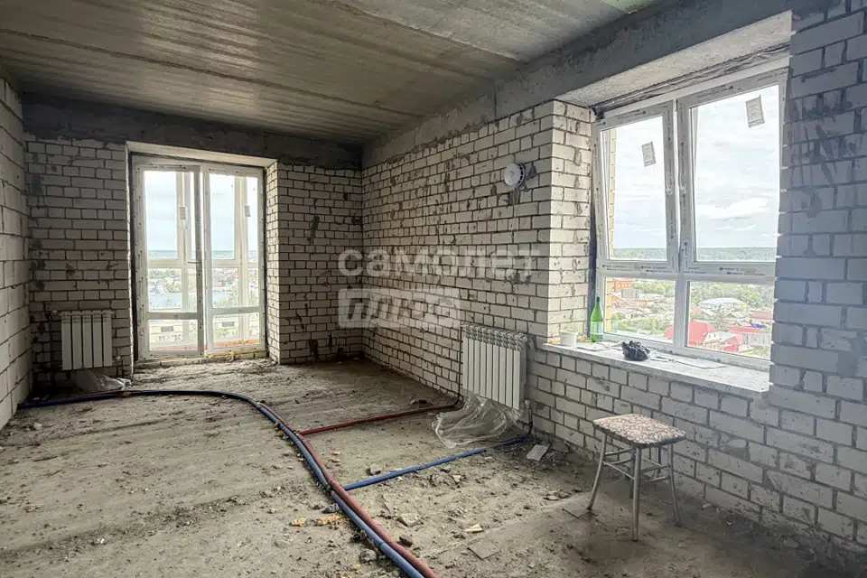 Продаётся 2-комнатная квартира, 81.2 м²