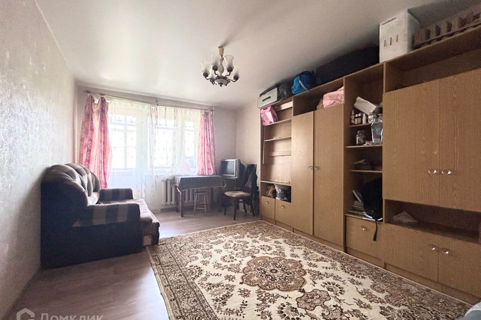Продаётся 1-комнатная квартира, 32 м²