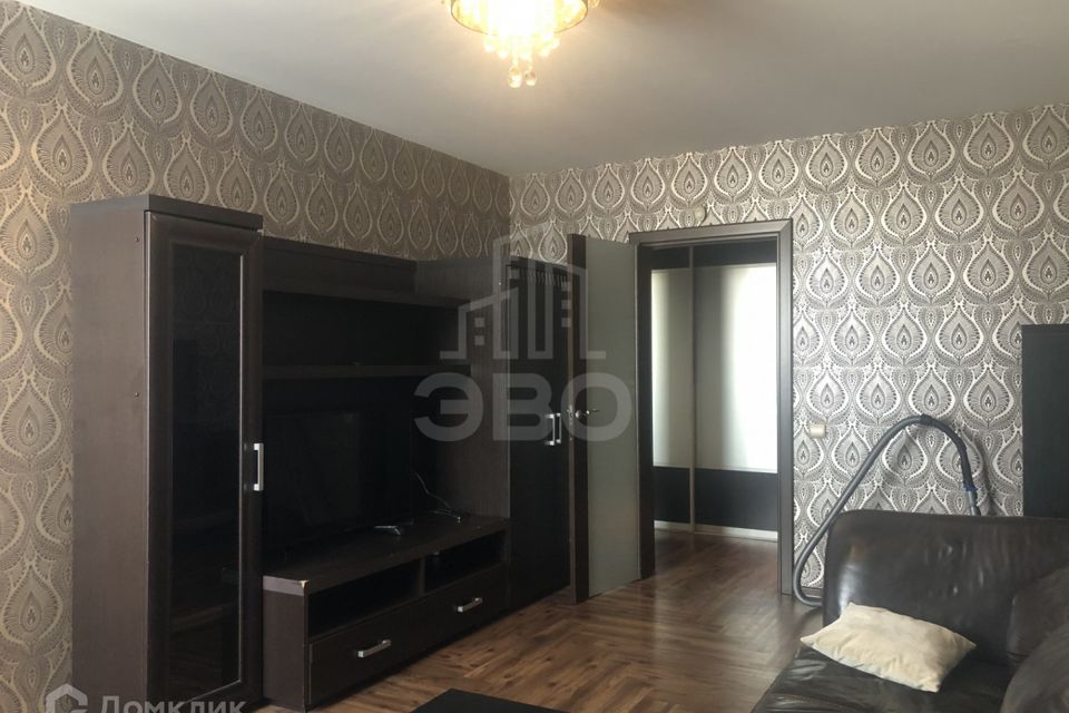 Сдаётся 2-комнатная квартира, 69.3 м²