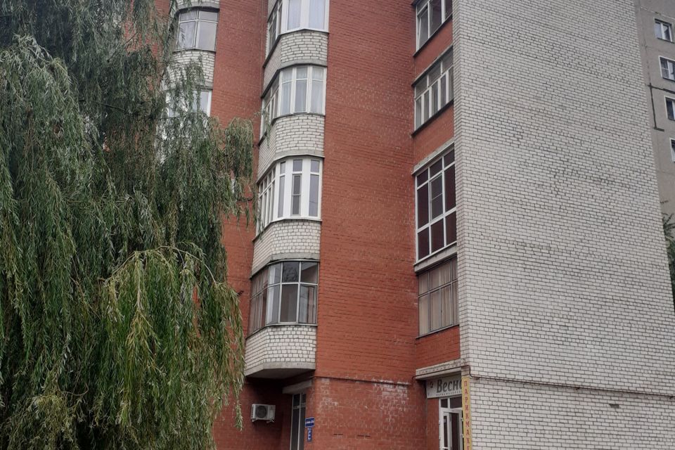 Продаётся 3-комнатная квартира, 128.7 м²