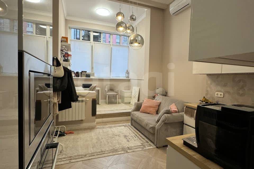 Продаётся 1-комнатная квартира, 42.5 м²