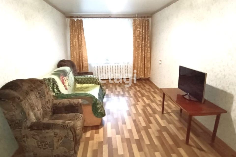 Продаётся 3-комнатная квартира, 58.3 м²