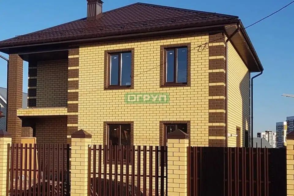 Продаётся 2-этажный дом, 140 м²