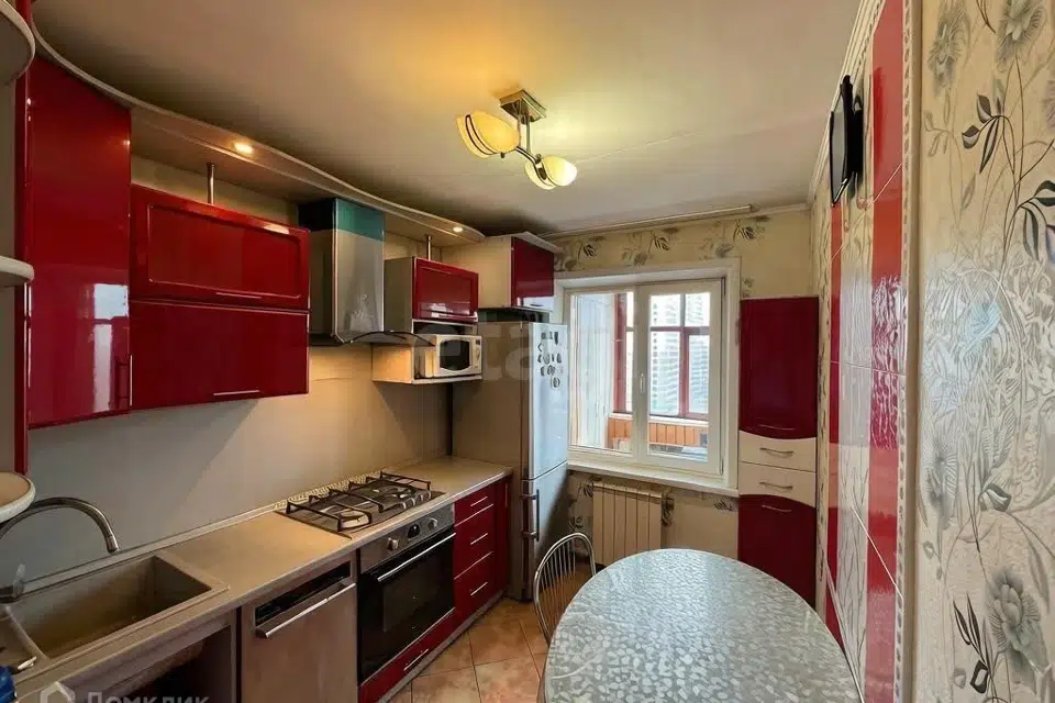 Продаётся 3-комнатная квартира, 72.3 м²