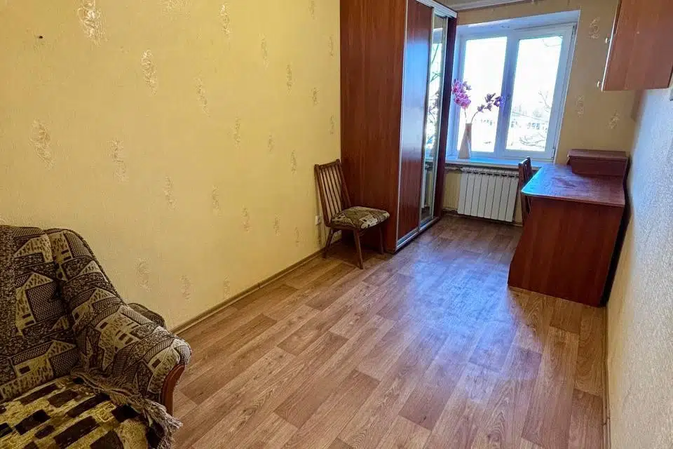 Продаётся 3-комнатная квартира, 54.7 м²