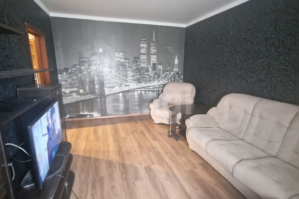 Продаётся 2-комнатная квартира, 55.9 м²