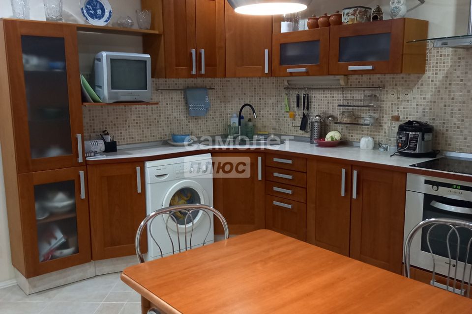 Продаётся 3-комнатная квартира, 68 м²