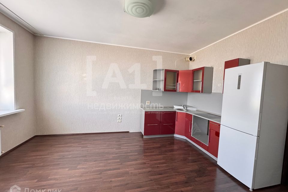 Продаётся 1-комнатная квартира, 63.9 м²