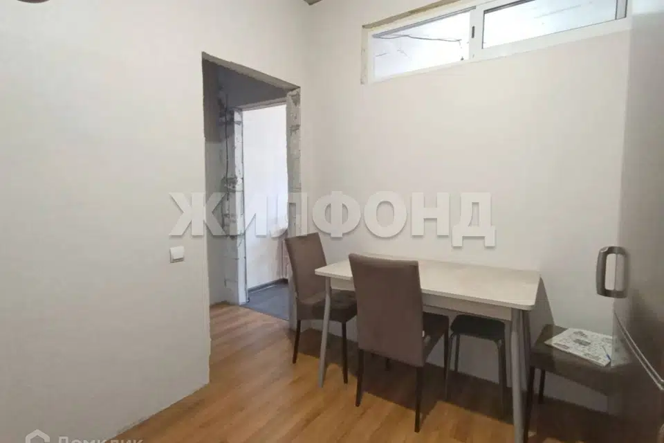 Продаётся 2-комнатная квартира, 75 м²