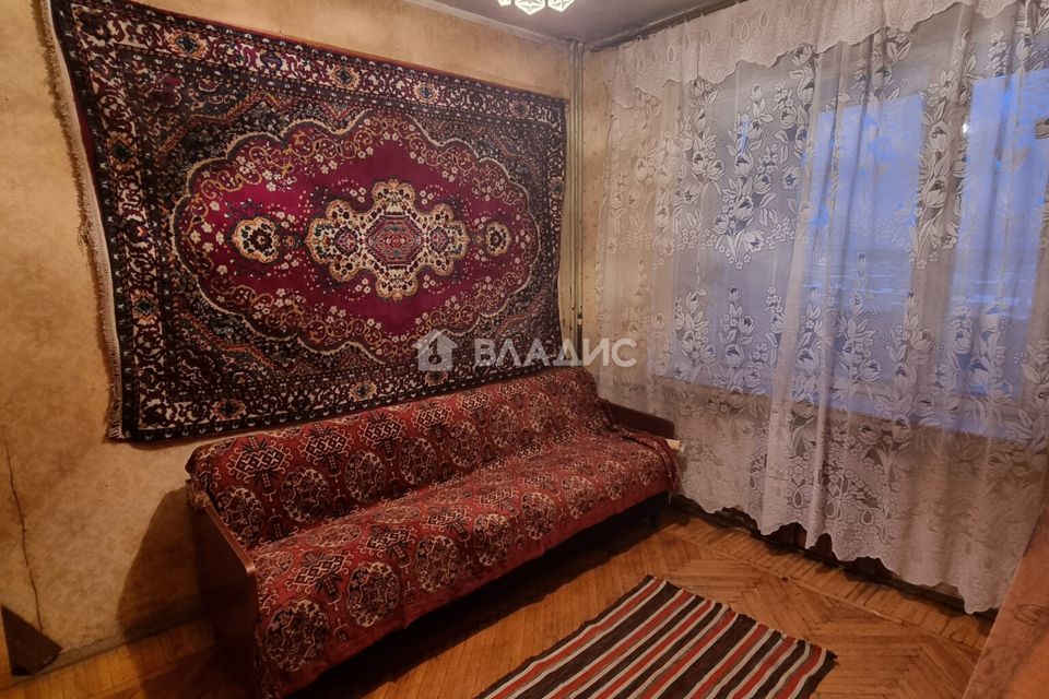 Продаётся 3-комнатная квартира, 57.9 м²