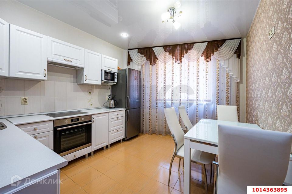 Продаётся 1-комнатная квартира, 39 м²