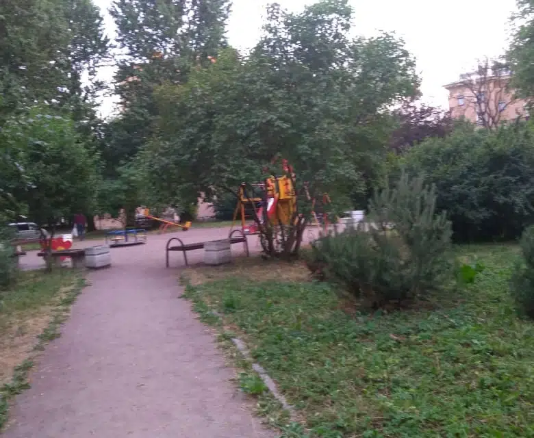 Продаётся 5-комнатная квартира, 107.1 м²