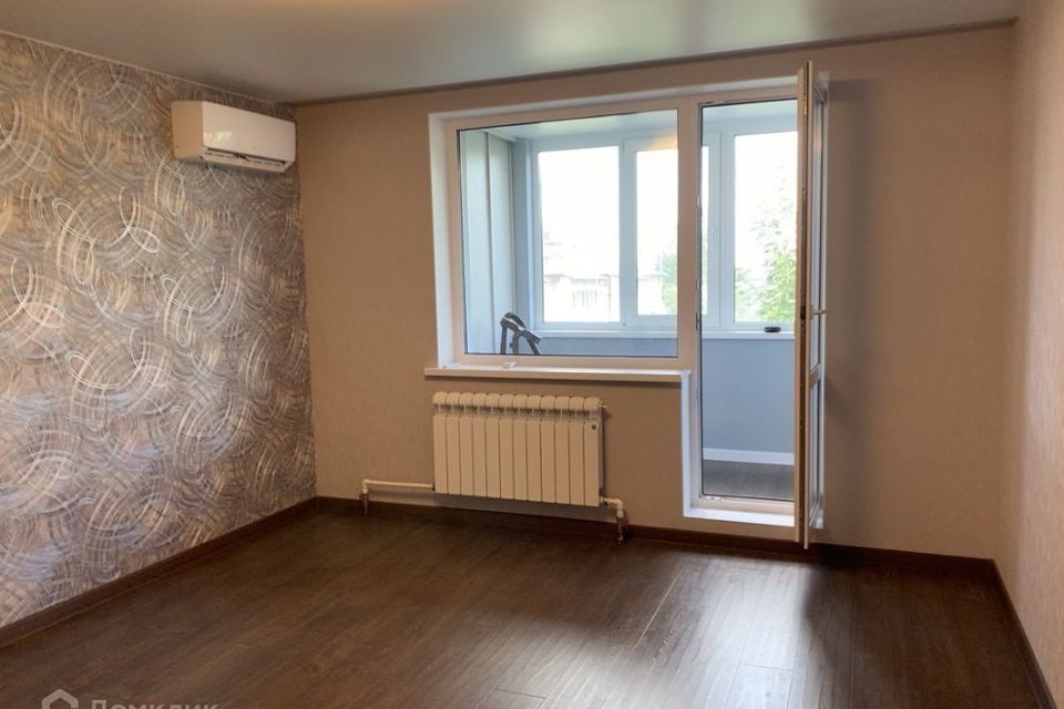 Продаётся 3-комнатная квартира, 59.3 м²