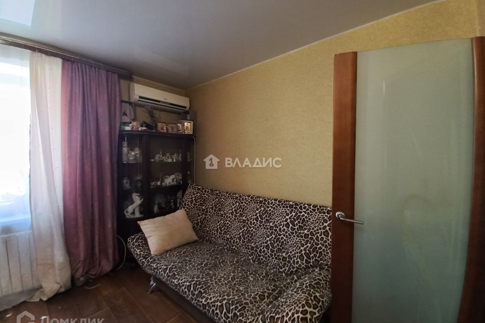 Продаётся 1-комнатная квартира, 37.9 м²