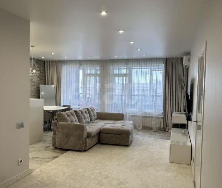 Продаётся 1-комнатная квартира, 78.6 м²