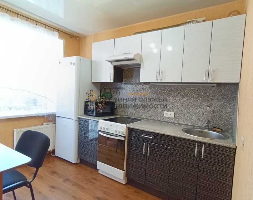 Сдаётся 1-комнатная квартира, 42 м²