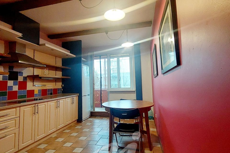 Сдаётся 2-комнатная квартира, 55.4 м²