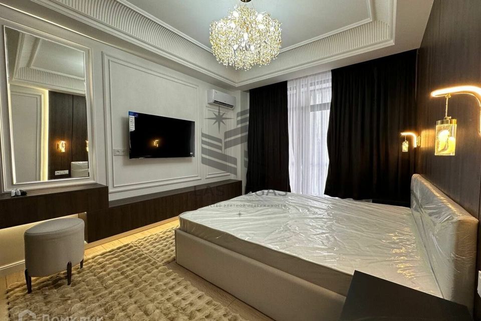 Сдаётся 3-комнатная квартира, 120 м²