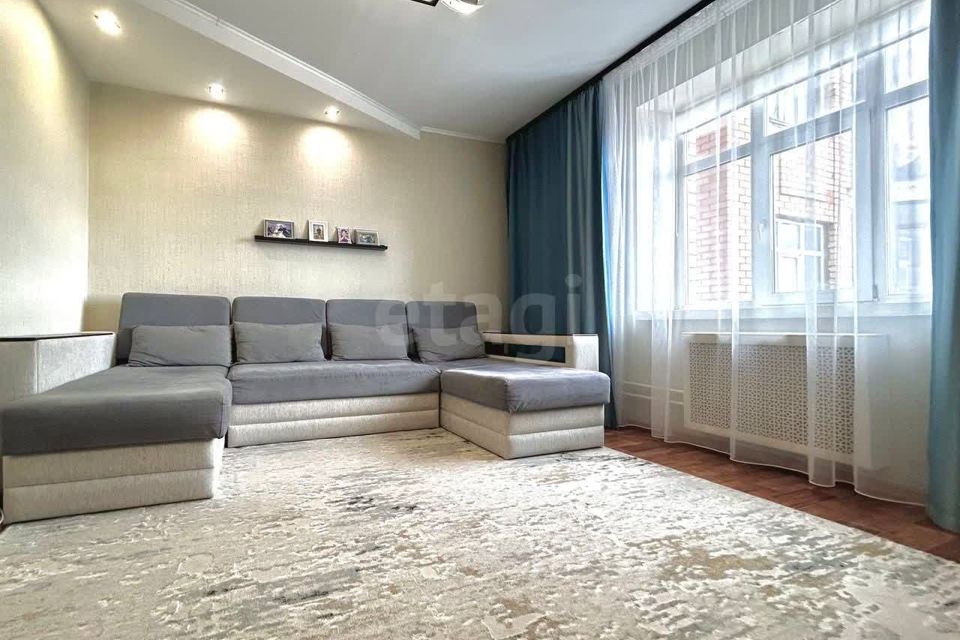 Продаётся 2-комнатная квартира, 65.5 м²