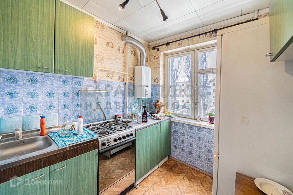 Сдаётся 4-комнатная квартира, 64 м²