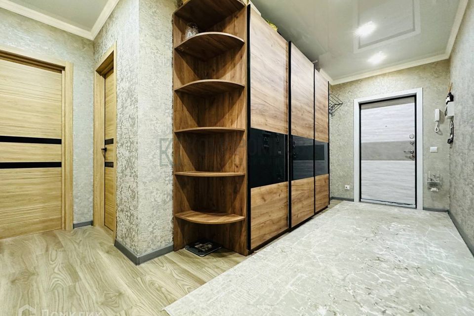 Продаётся 2-комнатная квартира, 64.4 м²