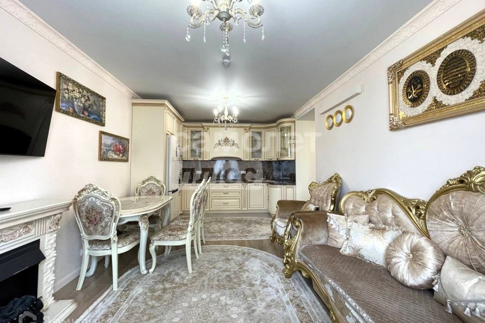 Продаётся 3-комнатная квартира, 56.8 м²