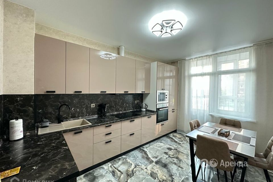 Сдаётся 1-комнатная квартира, 45 м²