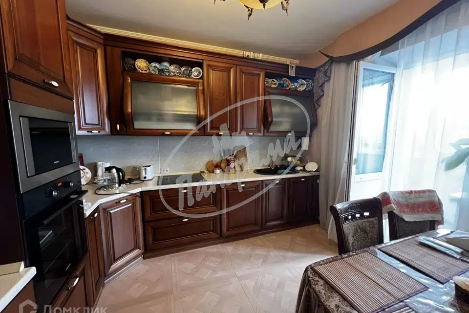 Продаётся 2-комнатная квартира, 61 м²
