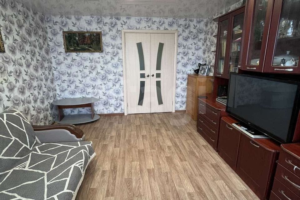 Продаётся 4-комнатная квартира, 81.7 м²