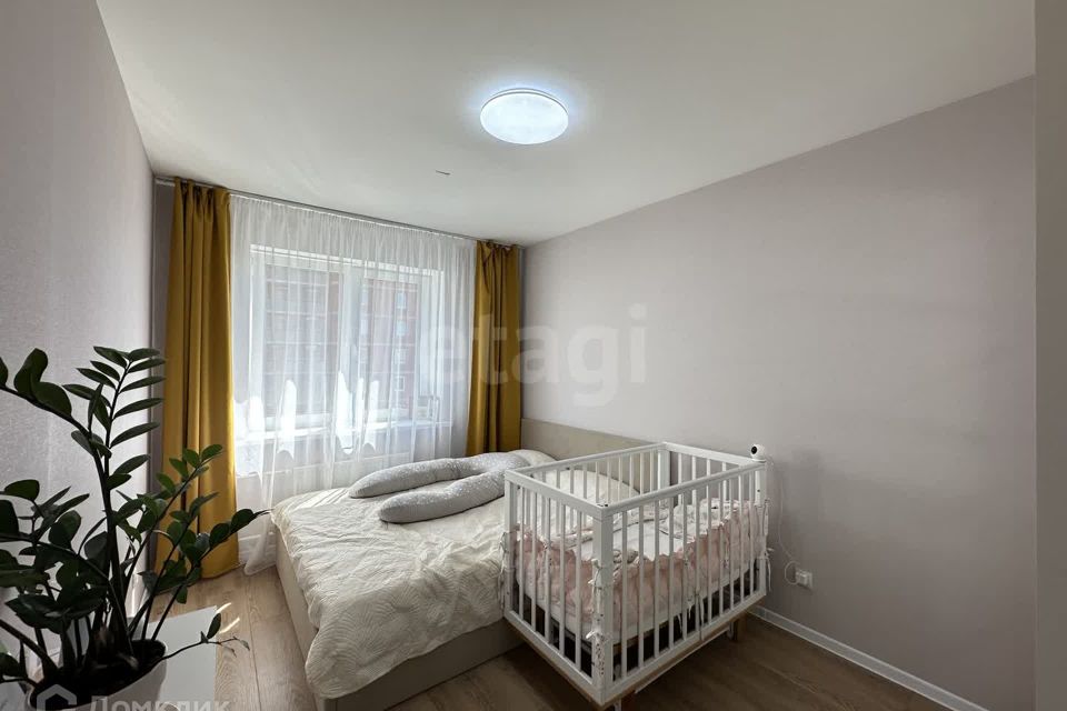 Продаётся 1-комнатная квартира, 38 м²